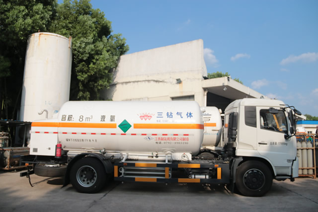 液氧槽車運(yùn)輸