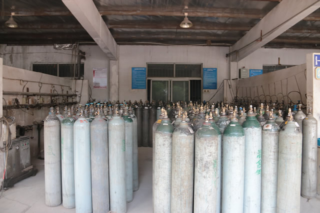 如何正確使用乙炔瓶呢？